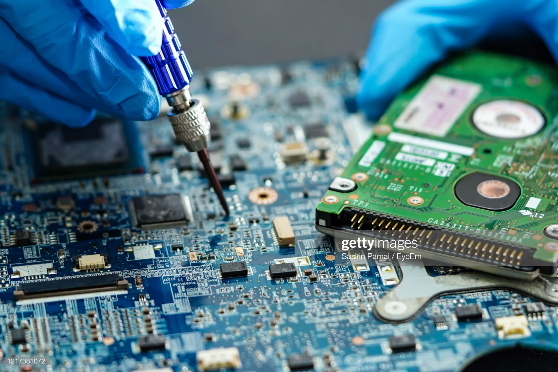 三種常用接口電路 TTL,RS232, RS485